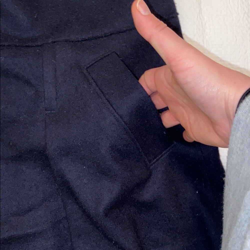 NWOT Vince pleated navy miniskirt - Picture 4 of 5